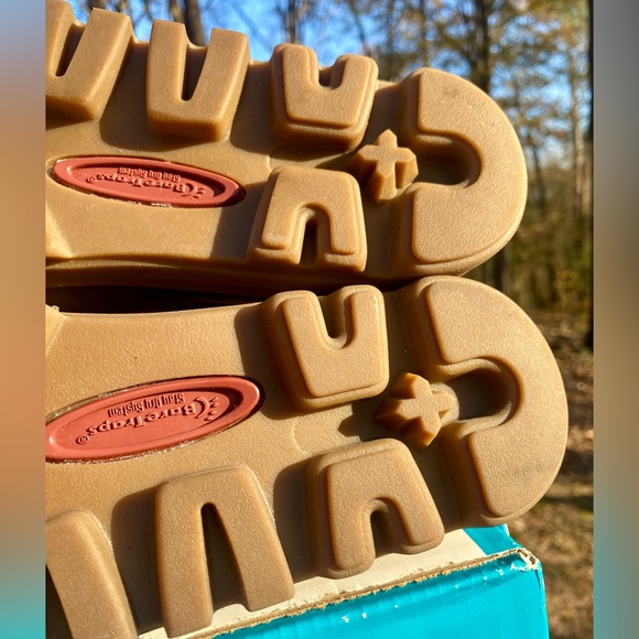 Baretraps Yasmen Brown Orange Rain Snow Boots Women's Size 9 NWT - Picture 6 of 11